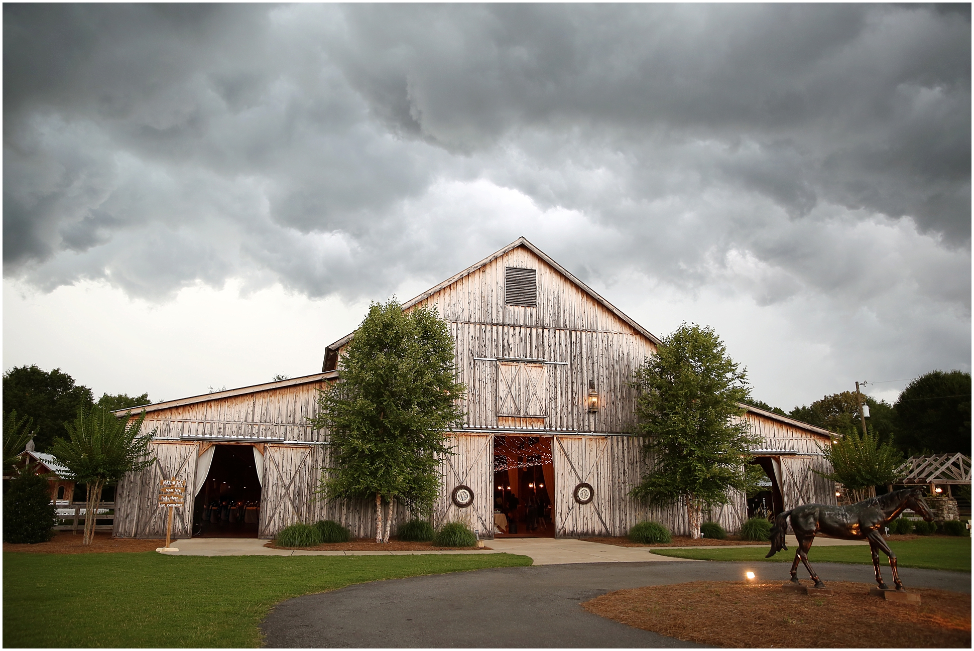 A Rustic Inspired Southern Farm Wedding | Two Chics Photography | www.twochicsphotography.com
