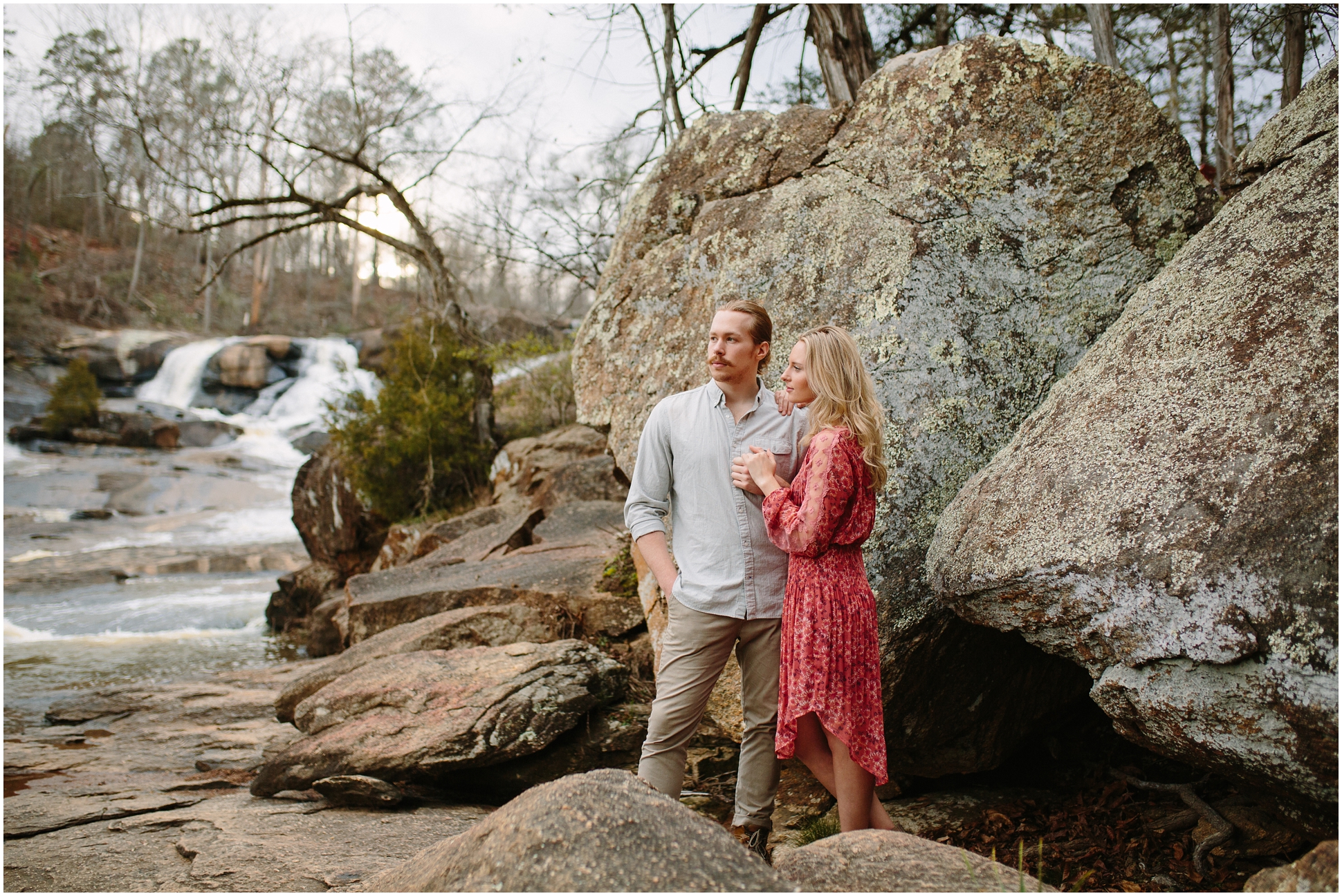 High Fall's State Park Session | Two Chics Photography | www.twochicsphotography.com