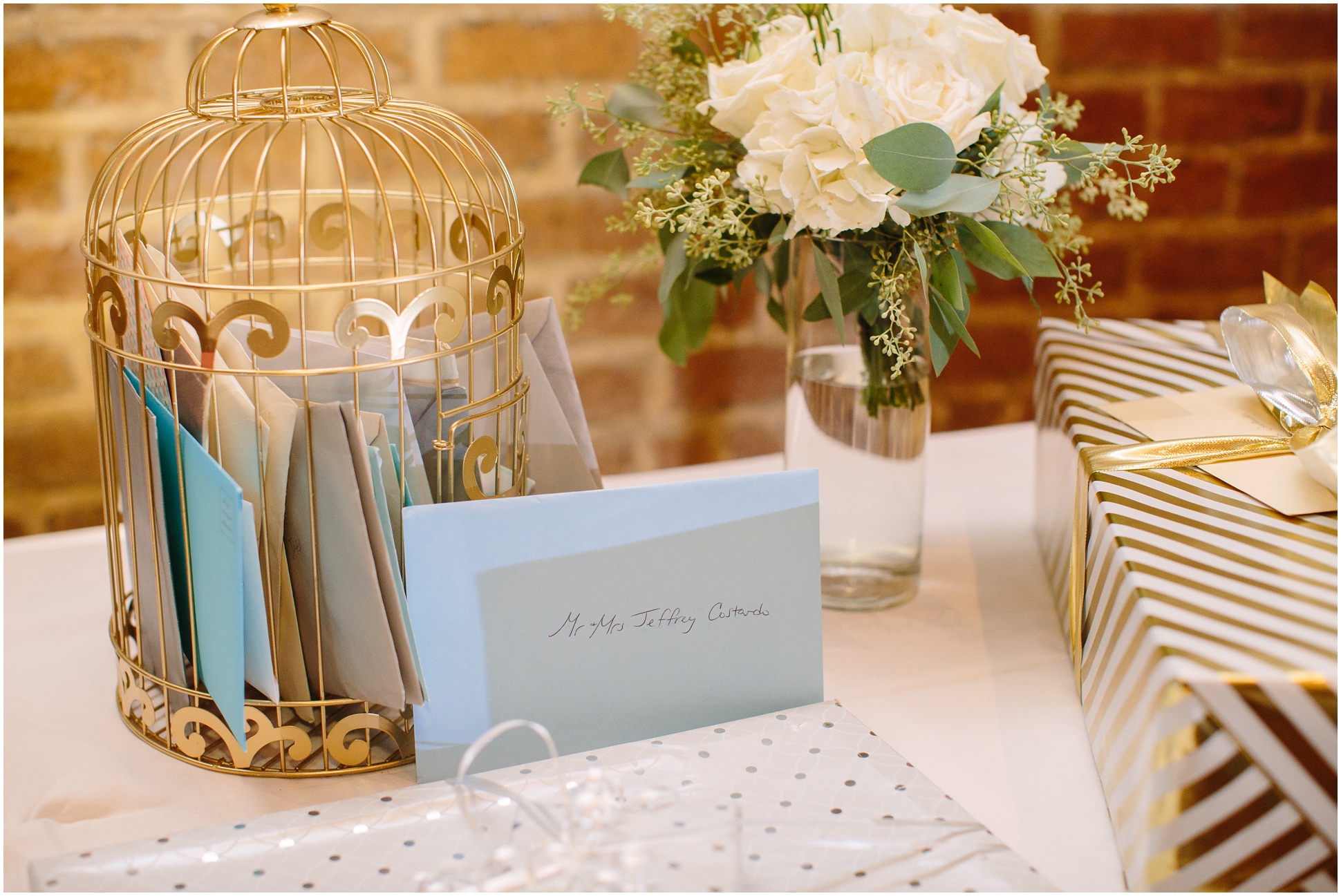 Two Chics Photography | 8 Tips for Personalizing your Wedding | www.twochicsphotography.com