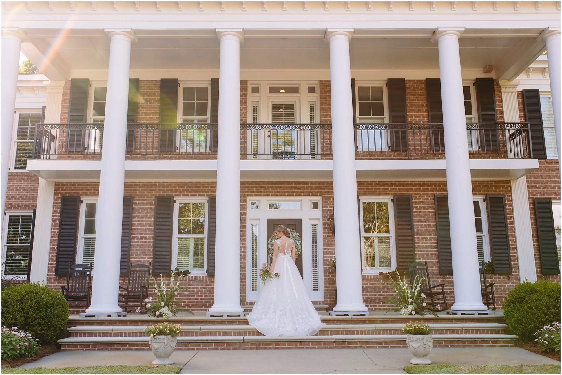 Southern Estate Wedding Inspiration | Atlanta, Georgia Wedding | Two Chics Photography | www.twochicsphotography.com