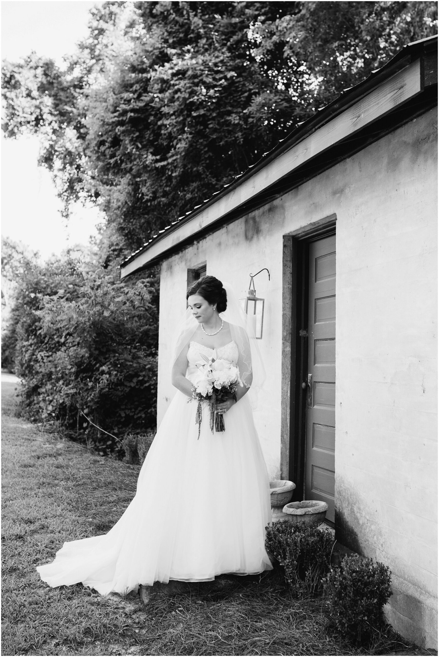 Estate at Stone Creek Wedding | Macon, Georgia Wedding Photographers | Two Chics Photography | www.twochicsphotography.com