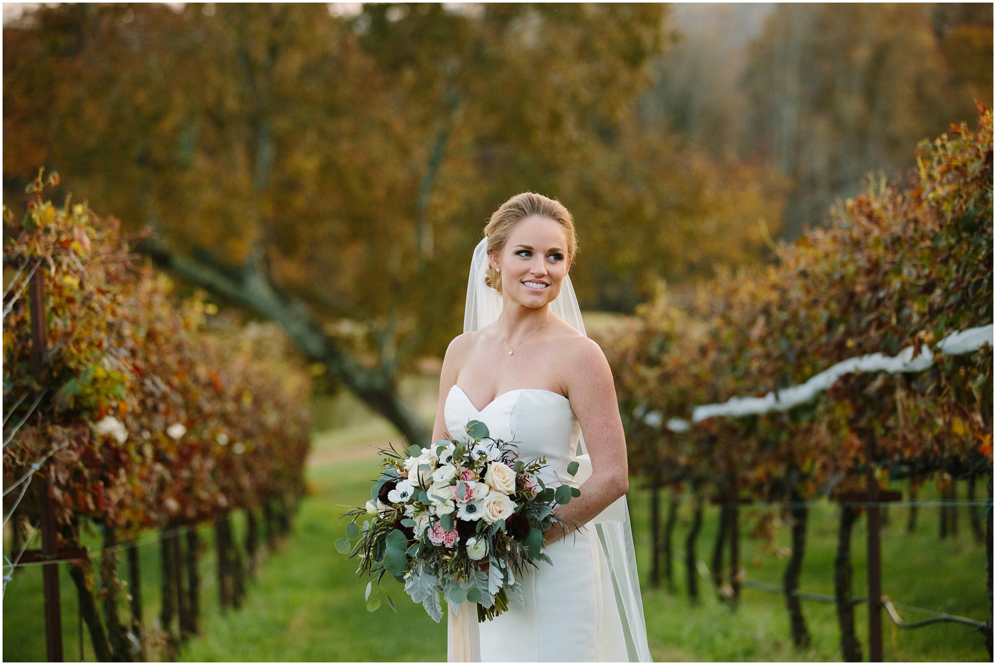 A Romantic Fall Winery Wedding at Monteluce Winery and Vineyards | Monteluce Winery | Dahlonega, Georgia Wedding Photographers | Two Chics Photography | www.twochicsphotography.com